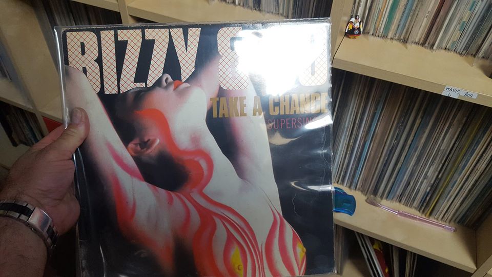 BIZZY & CO – TAKE A CHANCE